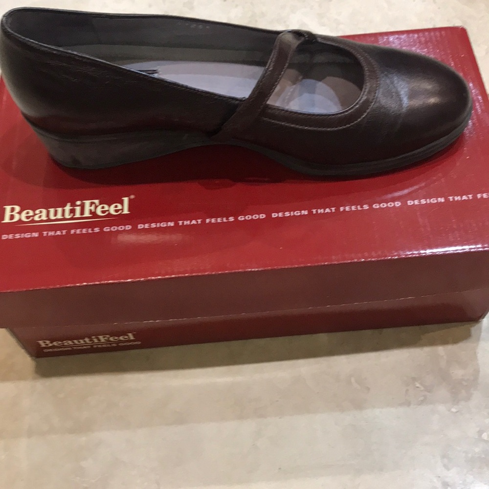 Brand New BeautiFeel Grace Size 37